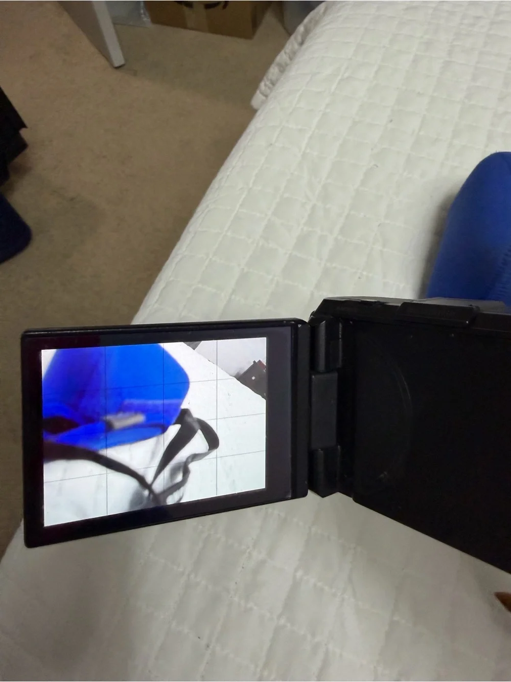 Samsung EX2F Digital Camera WiFi F1.4 AMOLED Flip Screen Tested Works